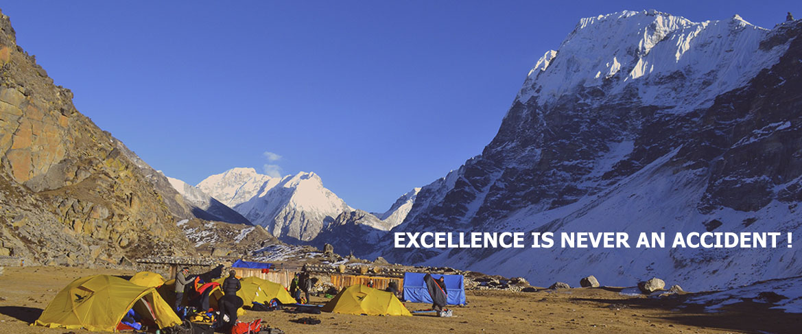 mountain himalaya trek expedition